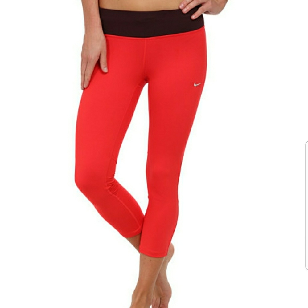 NIKE Epic Run Cropped Running Tights